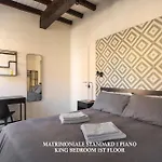 Reggio Center Lovely 3* Reggio Emilia